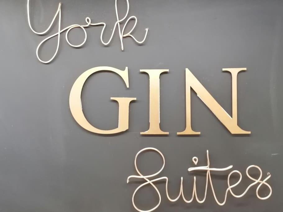 Apartamento The Gin Suites Luxury Studio